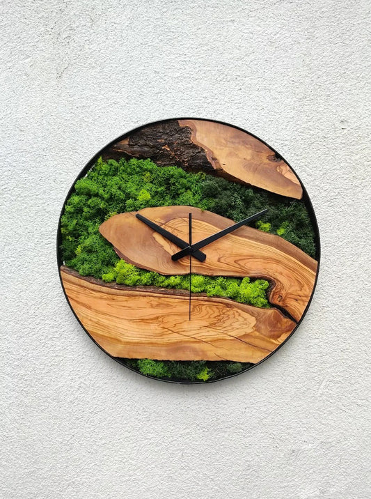 Timber Grove Timepiece - Moss Art
