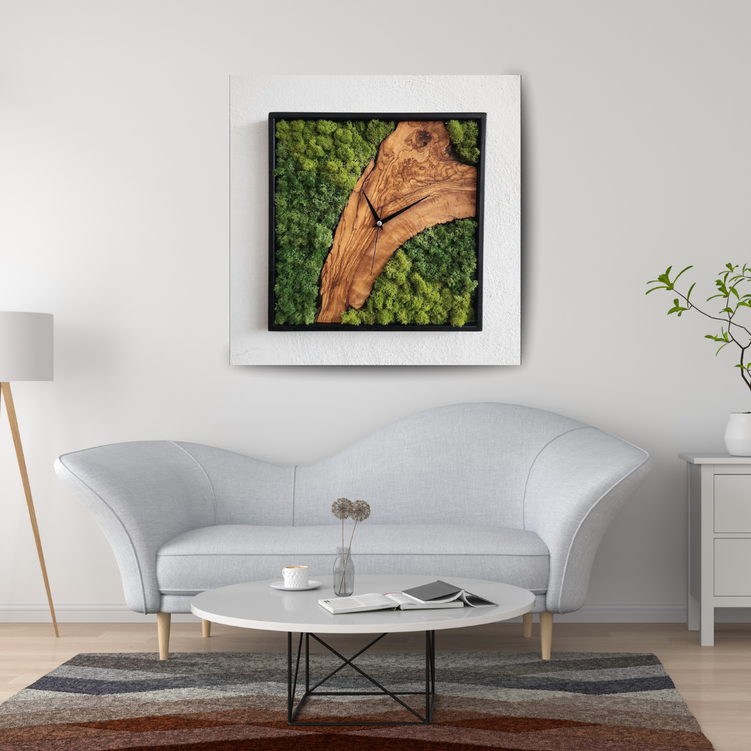 Everwood Timepiece - Moss Art
